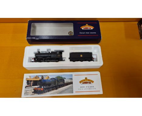 Bachmann, 32-301 2251 Collett Goods 2260, BR black E/Emblem.