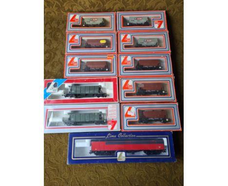 11 x Lima railway goods hoppers and Super Gov Plain Res EWS logo 94212.