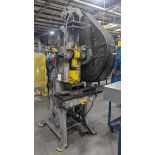 V&O Press 40 Ton, OBI