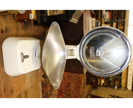 A SET OF EARLY 20TH CENTURY WHITE ENAMELLED AVERY COUNTER SCALES with circular weight scale, 29 ins high.   