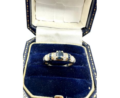 9ct gold diamond &amp; sapphire dress ring (2.4g) 