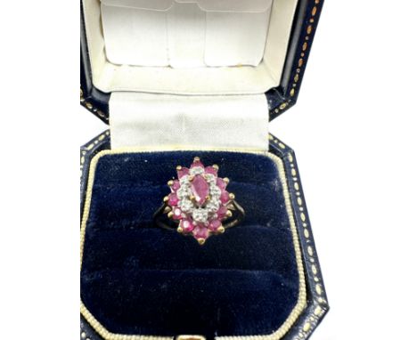 9ct gold diamond &amp; ruby dress ring (2.2g) 