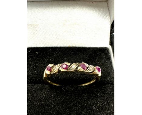9ct gold ruby &amp; diamond ring 