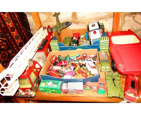 A quantity of die cast model vehicles to include examples by Dinky including a Shadow 2 tank, others by Lesney, etc together 