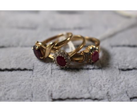 3 Ladies 9ct Gold Ruby &amp; Garnet set rings 6.8g total weight Size R 