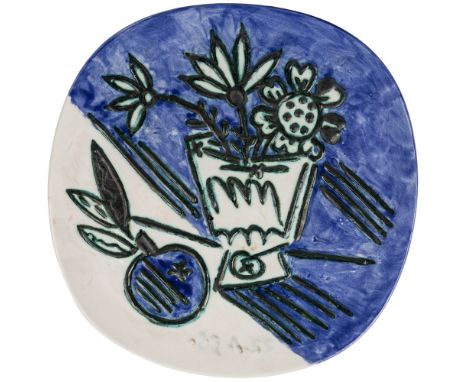 PABLO PICASSO (SPANISH 1881-1973)Bouquet a la pomme, 1956glazed ceramic platediameter: 26 cm (10 1/4 in.)from the edition of 