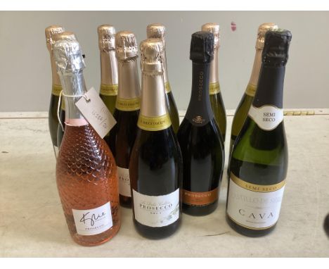 Eight bottles of Le Dolci Prosecco Brut, two others and a bottle of Cava (11) Surplus stock from a local wedding planner. Con