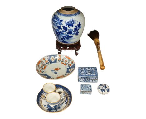 An 18th century Chinese export Imari pattern dish together with other Chinese blue and white ceramics, a hardwood stand and a