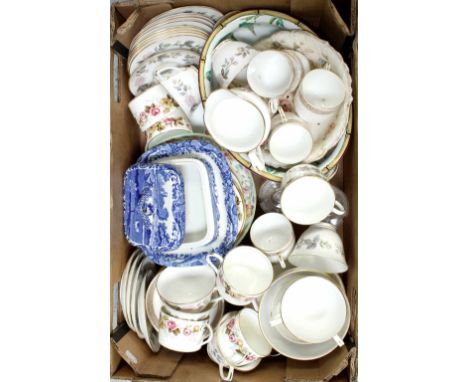 A Copeland Spode lidded dish, a quantity of Coalport 'Rosalinda' teaware, Coalport 'Ming Rose' teaware, Royal Worcester 'June