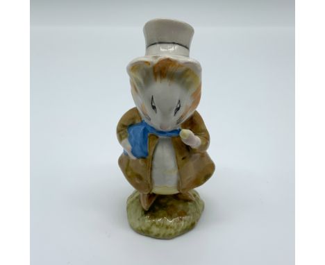 Hand-painted Beswick figurine of "Amiable Guinea-Pig" from Beatrix Potter's tales. Featuring a detailed design with a brown c