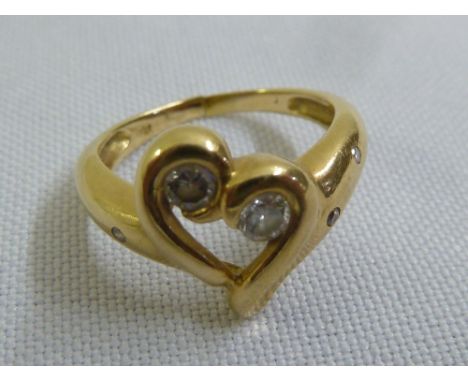 18ct yellow gold and diamond heart shaped ring, approx total weight 4.1g