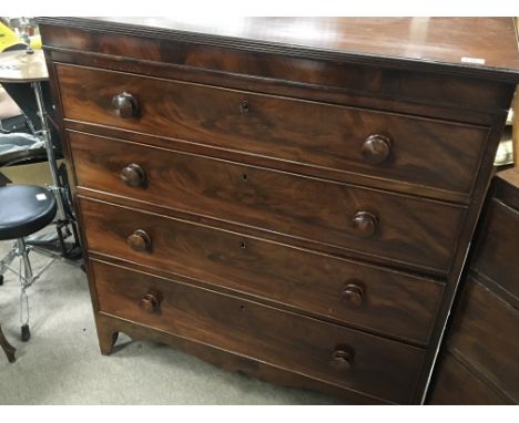 A Victorian mahogany chest of drawers fitted with four graduating drawers on bracket feet. 103x50cm.
