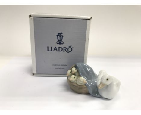 A boxed Lladro figure, 'Cria de Patos: Ducklings'.