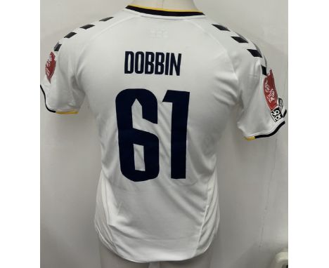 Everton 2021 - 2022 Match Prepared Football Shirt: White short sleeve shirt with FA Cup badging to sleeves. Dobbin 61 to rear