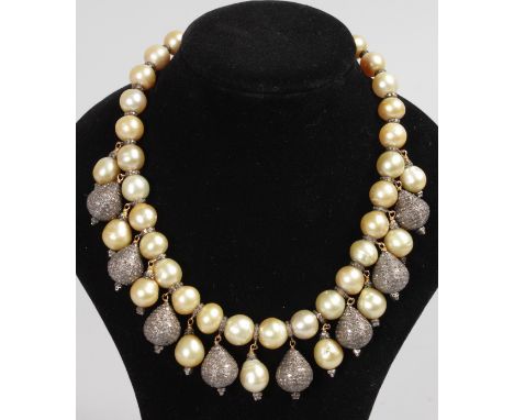 A GOOD DIAMOND AND PEARL NECKLACE.