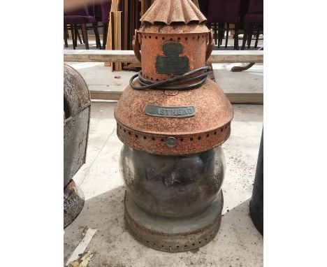 A COPPER SHIPS LAMP 'MASTHEAD HALLS PATENT STORM PROOF LAMP LONDON'  WM CORY AND SONS LTD 