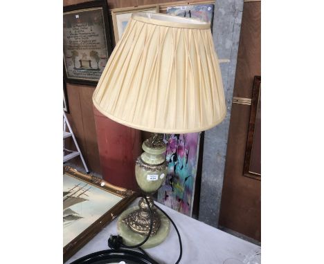 A GREEN ONYX TABLE LAMP WITH SHADE 