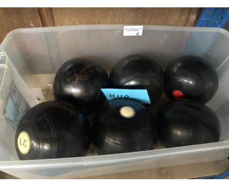 THREE PAIRS OF VINTAGE LAWN BOWLS 