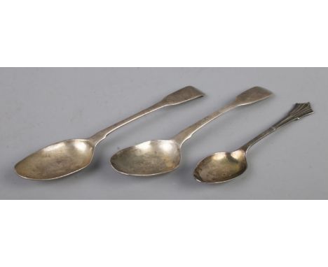 Three silver teaspoons, including two Georgian examples. Total weight: 51.7g  