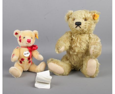 Two Steiff jointed bears; 1920 blonde bear replica 000713 along with a smaller example embroidered with poppies 039881. Both 