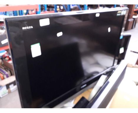 A 32" Toshiba LCD TV, model number : 32WLT68 - NO REMOTE and a HP monitor. 