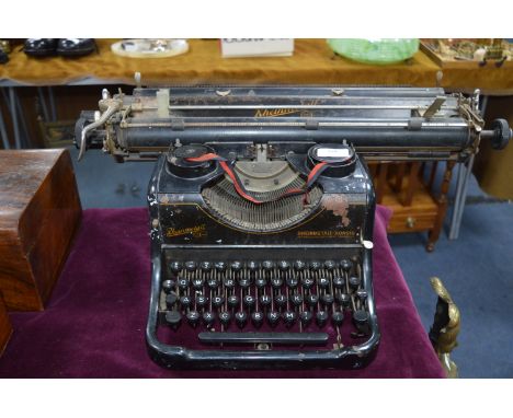 Vintage Rheinmetall-Borsig Typewriter 