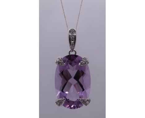 9ct white gold amethyst set pendant 