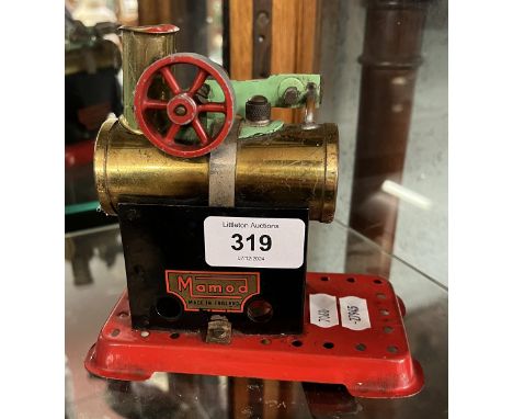 Mamod steam engine 