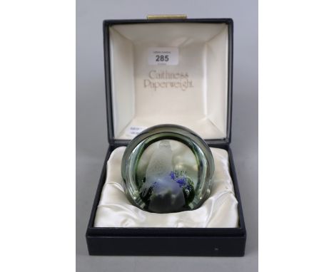 Boxed Caithness L/E 116/200 - Peregrine Falcon with signed certificate 
