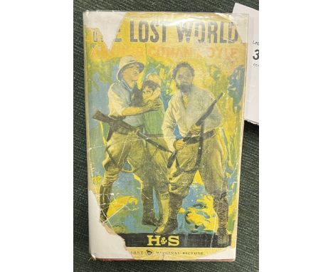 The Lost World - by Arthur Conan Doyle First Edition 