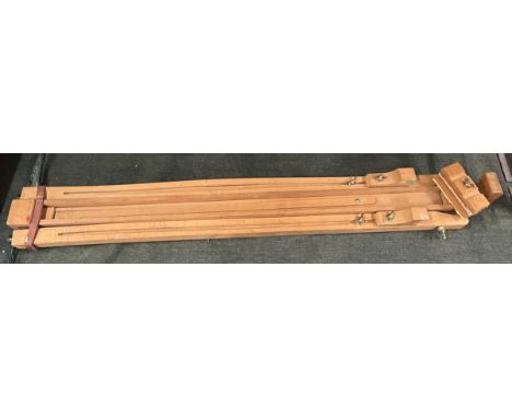 Artist easel 