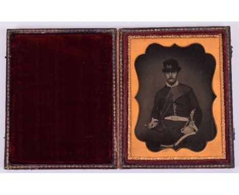Victorian Daguerreotype Photograph of a British Officer in the 84th (York & Lancaster) Regiment of Foot, fine example showing