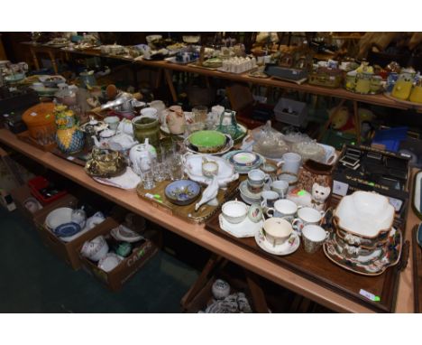 Five trays inc. mid 19th century Copeland dinner wares, Regency lustre ware teacup and saucer, Staffordshire cat model, art p