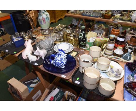 Four trays inc., soup mugs, wooden box with silver plate plaque, cut glass bowls, ceramic pig models etc 