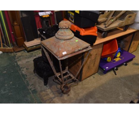 Architectural salvage: Foster & Pullen, Bradford, a 19th century street lantern (a/f)