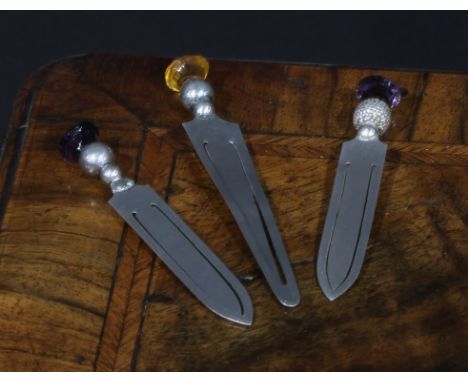 Signopaginophilia - a George V silver novelty bookmark the stone-set terminal as a Scottish thistle, 7.5cm long, Adie &amp; L