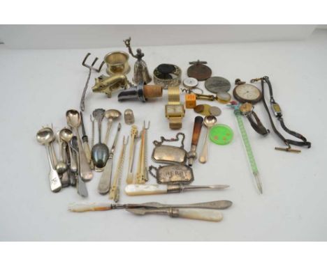 A MISCELLANY OF ITEMS to include; napkin rings, spirit labels, condiment spoons, watches etc. 