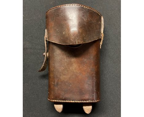 WW1 British Officers Orilux Trench Lamp. Complete in original leather carrier. Brass makers plate to top of the lamp "The Ori
