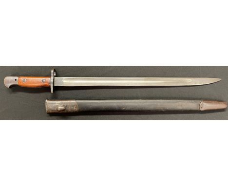 WW1 British 1907 pattern bayonet with single edged fullered blade 429mm in length. Maker marked "Wilkinson" and dated "1-17".