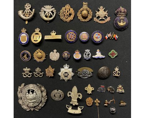 WW1 British Cap badges and enamel sweetheart badges to include: Kings Crown Chief Petty Officer engine room artificers cap ba
