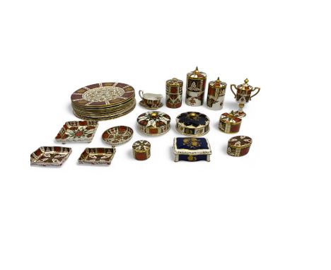 A collection of Abbeydale bone china including lidded pots, plates, pin dishes etc, patterns include "Chrysanthemum", "Canton