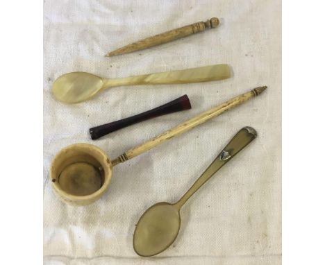 BAG OF HORN SPOONS, LADLE ETC