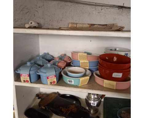 SHELF OF CERAMIC BOWLS &amp; DISHES WITH LIDS