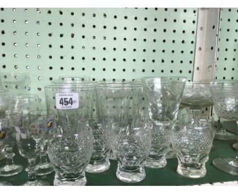 SHELF OF VINTAGE ETCHED GLASSES, TUMBLERS, DESERT DISHES, WINE GLASSES ETC