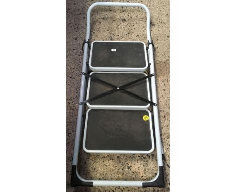 LIGHT GREY METAL 3 STEP KITCHEN STEPS