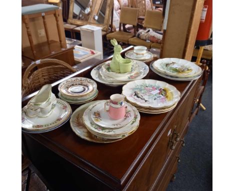 SHELF OF HAND PAINTED &amp; OTHER PLATES ETC