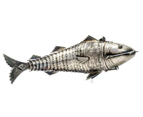 A white metal model of an articulated fish, fixed fins, hinged head, 14cm