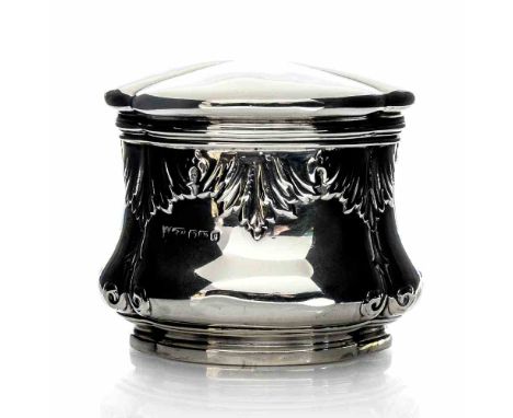 A Victorian silver tea caddy, of bombe form, hinged lid, maker Joseph Rodgers, Sheffield 1899, approximate weight 3.77ozt/117