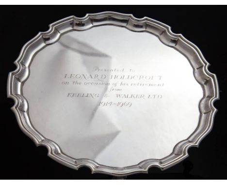 An Elizabeth II circular silver salver, presentation inscription to the bed, maker Roberts & Belk, Sheffield 1968, approximat