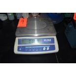 Uline H1651 60 lb x .002 Bench Top Scale